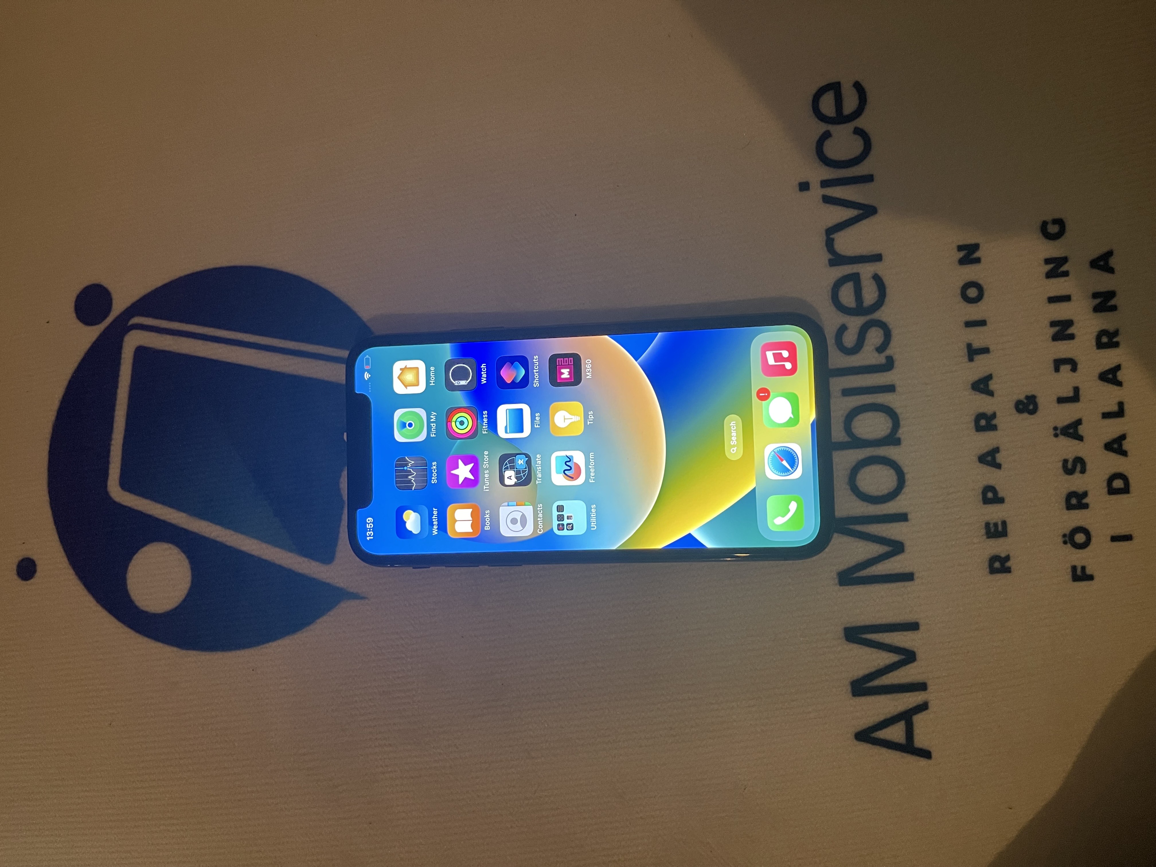 Renoverad iPhone X 64GB till salu - AM Mobilservice
